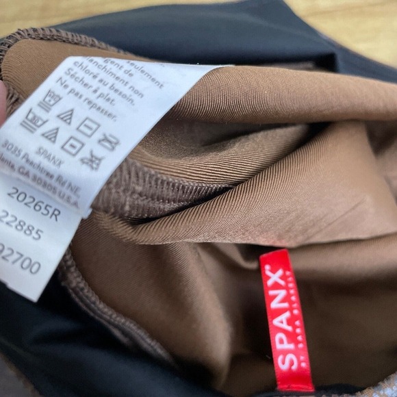 Spanx Faux Leather Brown Snake Leggings Medium Pull On Compression Stretch 20265 - Picture 10 of 10